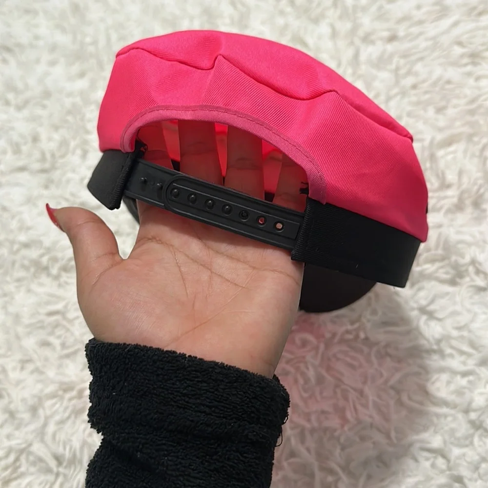 Pink captain hat - Picture 2 of 4